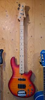 Lakland Skyline 44-02 Basgitaar, Muziek en Instrumenten, Snaarinstrumenten | Gitaren | Bas, Ophalen, Gebruikt, Elektrisch