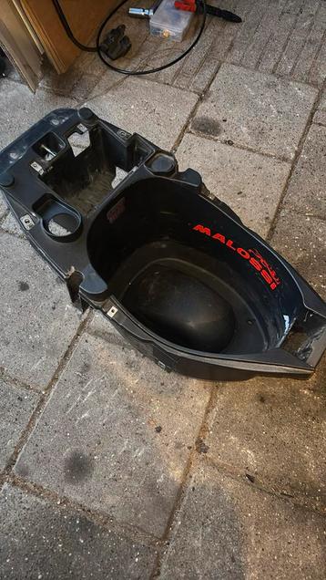 Piaggio zip 2000 buddy bak beschikbaar voor biedingen