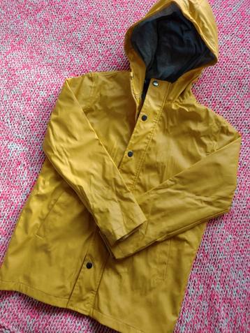 Hema regenjas 146 beschikbaar voor biedingen