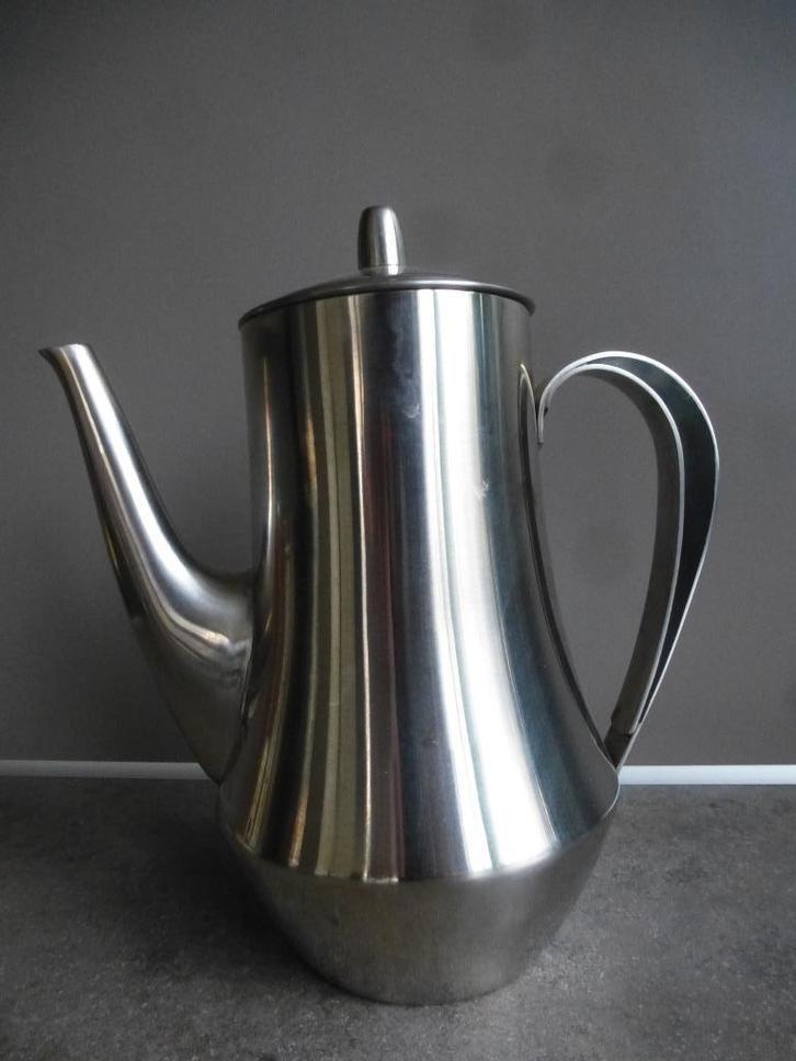 Gero Zilmeta en Sola vergiet botervloot theepot kannetje pan, Antiek en Kunst, Antiek | Keukenbenodigdheden, Ophalen of Verzenden