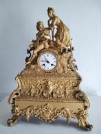 VUURVERGULDE BRONS PENDULE ANNO 1830, Antiek en Kunst, Antiek | Klokken, Ophalen of Verzenden