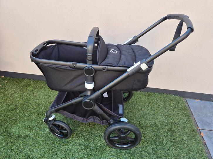 Bugaboo Fox 2 / 3 Kinderwagen, Kinderen en Baby's, Kinderwagens en Combinaties, Gebruikt, Bugaboo, Met reiswieg, Verstelbare duwstang