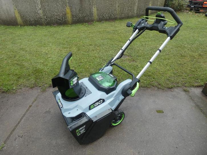 EGO accu sneeuwfrezen (type SNT2120E-AP en type SNT2400E), Tuin en Terras, Hand-tuingereedschap, Nieuw, Overige soorten, Ophalen of Verzenden