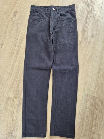 Zwarte slimfit broek maat 152  beschikbaar voor biedingen