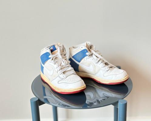 Nike SB Dunk High “True Red” from 2008, Kleding | Heren, Schoenen, Gedragen, Wit, Ophalen of Verzenden