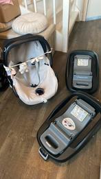 Maxicosi pebble met 2x familyfix, hoes en nijntje speelgoed, Ophalen, Gebruikt, Isofix, 0 t/m 13 kg