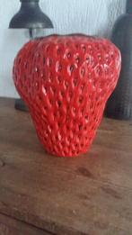 Des pots aardbeienvaas, Aardewerk of Porselein, Nieuw, Ophalen of Verzenden, Minder dan 50 cm