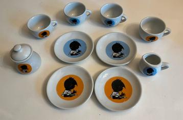 Incompleet theeserviesje Jip en Janneke beschikbaar voor biedingen