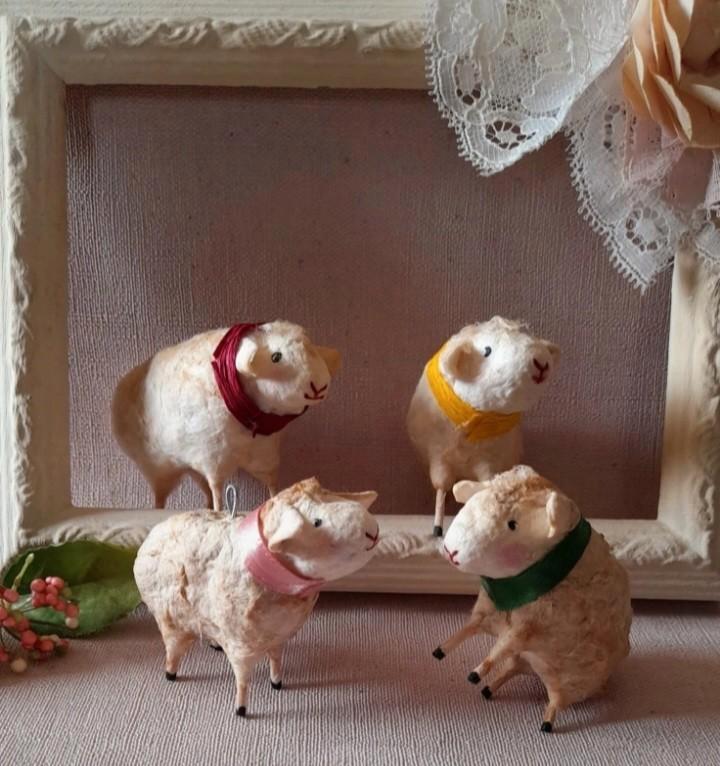 Prachtige brocante wattenpopje mini Schaapjes, Antiek en Kunst, Curiosa en Brocante, Ophalen of Verzenden