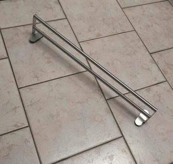 Handdoekenrek / handdoekenstang (2 stangen) RVS 67 cm beschikbaar voor biedingen