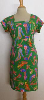 Vrolijk schoenen print groen jurkje van Lien & Giel! M, Kleding | Dames, Jurken, Maat 38/40 (M), Verzenden, Zo goed als nieuw