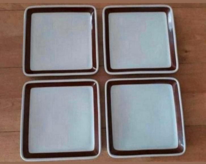 Vier Borden Maastricht Mosa Holland, Huis en Inrichting, Keuken | Servies, Zo goed als nieuw, Bord(en), Overige stijlen, Ophalen of Verzenden