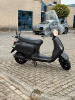 Capri Vespa Look A Like 4 Takt Brom 2021 MEENEEMPRIJS zip, Ophalen of Verzenden, Zo goed als nieuw, Benzine