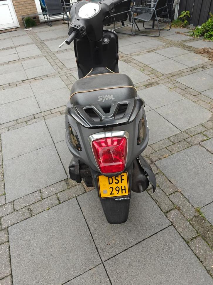 2019 Sym Fiddle, Fietsen en Brommers, Scooters | SYM, Gebruikt, Fiddle, Maximaal 45 km/u, Benzine, Ophalen