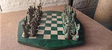 Luxe schaakspel brons & messing malachiet look beschikbaar voor biedingen