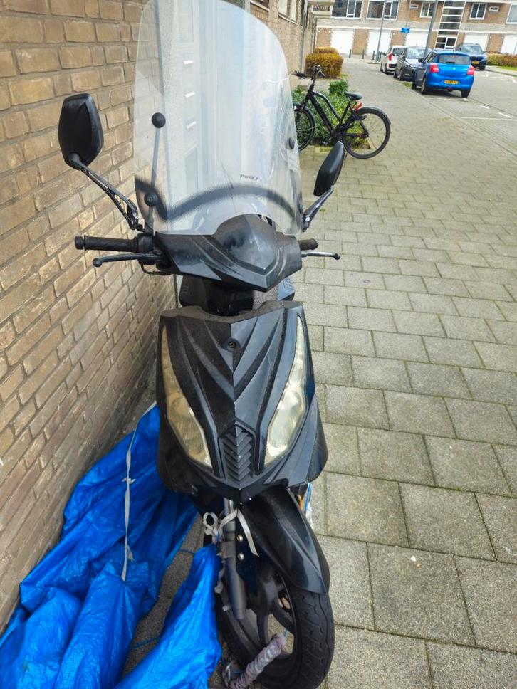 Berini Scooter - Goede Staat - Rotterdam, Fietsen en Brommers, Brommeronderdelen | Scooters, Zo goed als nieuw, Overige merken