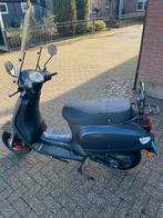 DJJD cashmere scooter, Zo goed als nieuw, Benzine, Ophalen, Overige merken