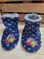 Warme blauwe Avengers sloffen mt 31 - 34 (Marvel)(, Ophalen, Zo goed als nieuw, Jongetje of Meisje, Slofjes