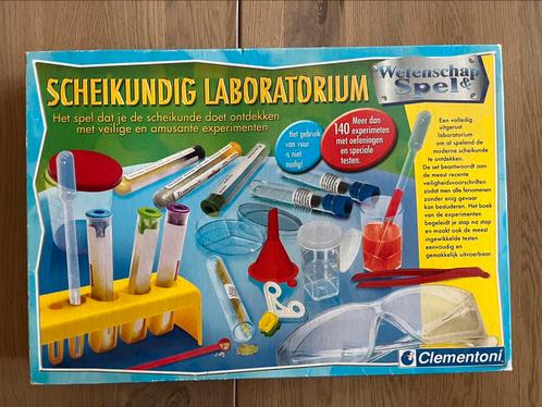 Scheikundig Labaratorium 10+ spel, compleet en 1x gebruikt, Kinderen en Baby's, Speelgoed | Educatief en Creatief, Zo goed als nieuw