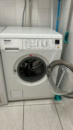 Miele wasmachine W3833, Ophalen, 1200 tot 1600 toeren, Gebruikt, Voorlader