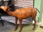 Uniek xl vintage leren hert in de stijl van Ommersa, Ophalen, Gebruikt