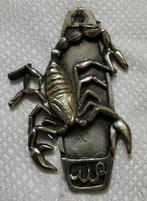 Schorpioen hanger 6,4 cm - kettinghanger - metaal - vintage, Ophalen, Overige materialen, Nieuw, Zilver