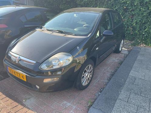 Fiat Punto 1.4 5DR 2010 Zwart, Auto's, Fiat, Particulier, Punto, ABS, Airbags, Airconditioning, Alarm, Boordcomputer, Elektrische ramen
