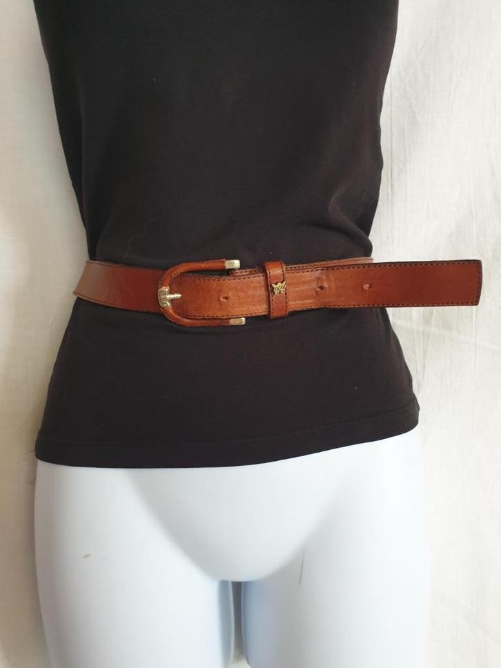 Nette bruine heren riem. Mt 105 merk Hij, Kleding | Heren, Riemen en Ceinturen, Nieuw, 95 tot 105 cm, Bruin, Ophalen of Verzenden