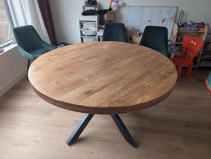 Ronde mango eettafel 130cm, Huis en Inrichting, Tafels | Eettafels, Gebruikt, 100 tot 150 cm, 100 tot 150 cm, Vier personen, Rond