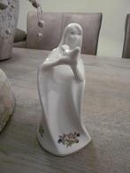 Royal Tara Ierland Beeld Dame met Duif, Ophalen of Verzenden, Zo goed als nieuw, Mens