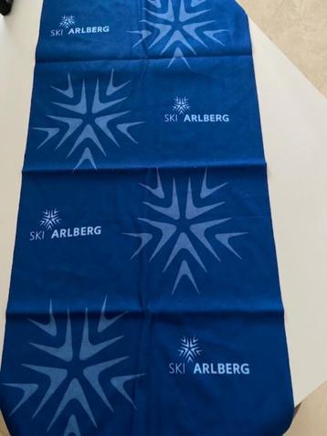 Buff uit Arlberg, Sankt Anton, Lech, St. Christoph beschikbaar voor biedingen