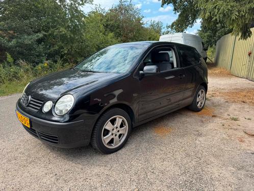 Polo 2002  benzine 1.4 Automaat km 220950, Auto's, Volkswagen, Particulier, Te koop, Tiguan, ABS, Achteruitrijcamera, Airbags