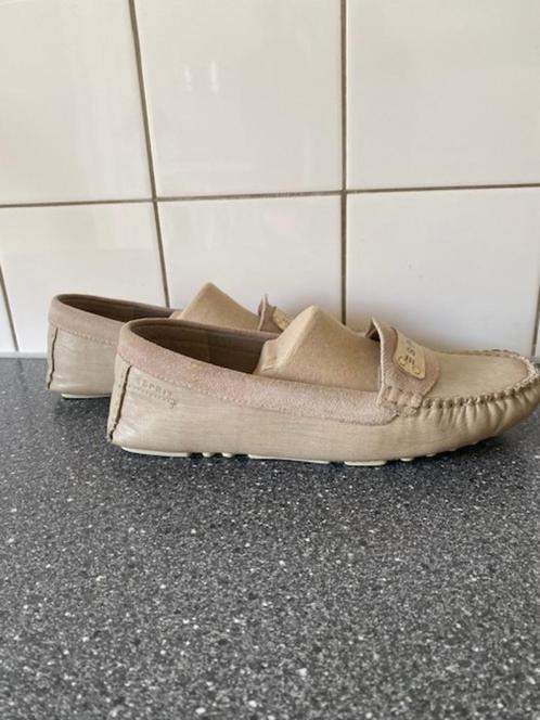 ZGAN instappers/moccasins ESPRIT maat 40, Kleding | Dames, Schoenen, Zo goed als nieuw, Instappers, Beige, Ophalen of Verzenden