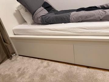 Malm Ikea Bedframe + Matras - afbeelding 4