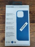 Nieuwe  blauwe Silicone back cover iPhone 14 Plus te koop!, Ophalen of Verzenden, Nieuw, IPhone 14, Frontje of Cover