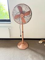 Tristar retro ventilator rosé kleur, Ophalen, Zo goed als nieuw, Statiefventilator