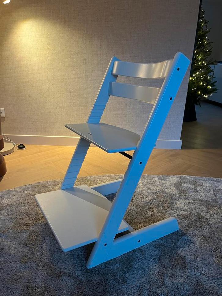Stokke Tripp Trapp kinderstoel - kleur wit, Kinderen en Baby's, Kinderstoelen, Gebruikt, Meegroeistoel, Aanschuifbaar, Ophalen