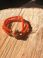 Antiek vintage Bloedkoralen armband met 14k gouden sluiting, Ophalen of Verzenden, Zo goed als nieuw, Goud
