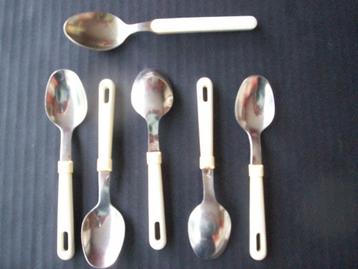 6x LEPEL klein Lepels metaal + kunststof Inso..? 6 Lepeltjes beschikbaar voor biedingen