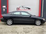 Volvo S60 2.4 T AUTO/200PK/CRUISE/AIRCO/APK/NAP/ORGNL, Gebruikt, Zwart, Zwart, Bedrijf