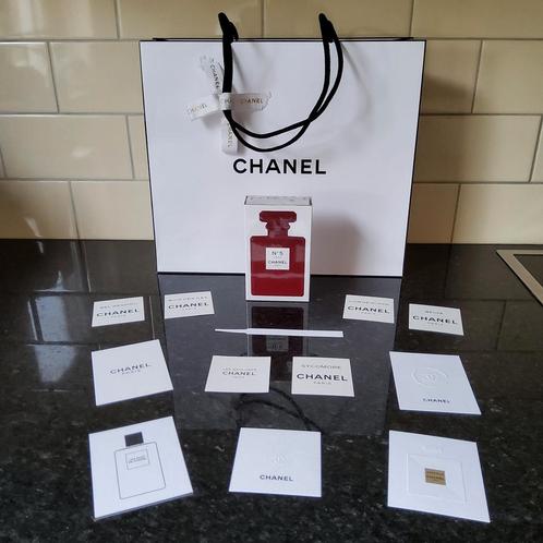 Chanel N5 L'EAU Rode Limited Edition Fles 100 ML E.D.T, Verzamelen, Parfumverzamelingen, Nieuw, Parfumfles, Gevuld, Verzenden