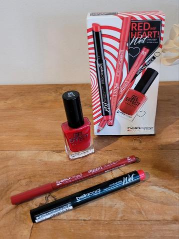 Bellaoggi Red My Heart! Make-up Set van rode lippies & nails beschikbaar voor biedingen