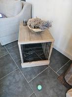 Honden bench met houten ombouw, Dieren en Toebehoren, Hondenbenches, Ophalen, Gebruikt