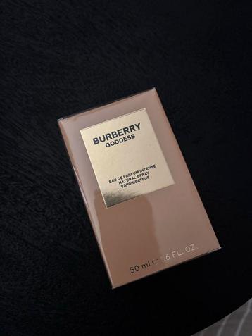 Burberry Goddess Intense Parfum - Nieuw! beschikbaar voor biedingen