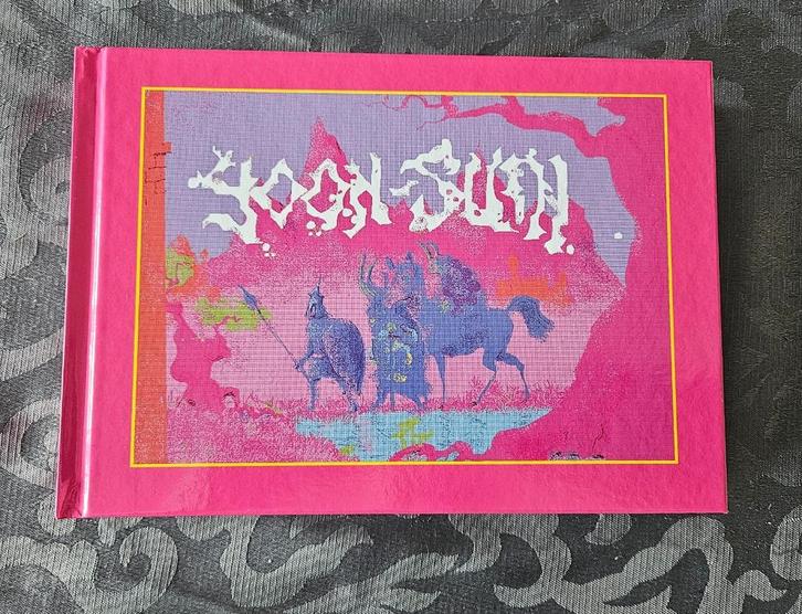Yoon-Suin 2nd edition TTRPG, Hobby en Vrije tijd, Gezelschapsspellen | Overige, Verzenden
