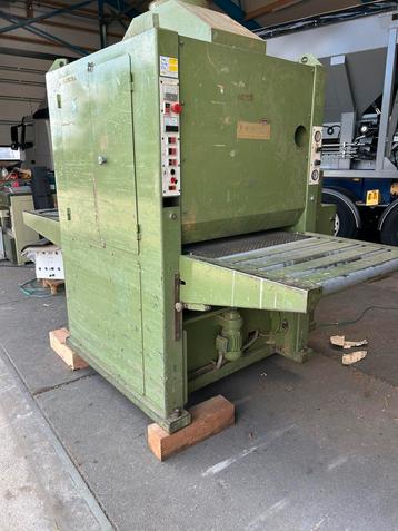 Boere TXS800 bandschuurmachine beschikbaar voor biedingen