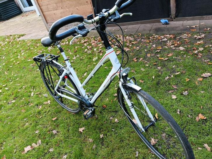 Giant Aero RS Damesfiets - 27 versnellingen, Fietsen en Brommers, Fietsen | Dames | Damesfietsen, Gebruikt, Giant, Versnellingen