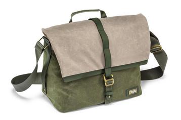 Camera en laptop bag  41 x 18 x 28 cm groen en taupe kleurig beschikbaar voor biedingen