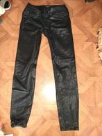 Superstar zwarte coated slim broek maat 36, Kleding | Dames, Broeken en Pantalons, Ophalen of Verzenden, Zo goed als nieuw, Maat 36 (S)