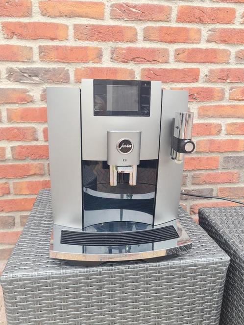 jura e8 koffiemachine voor cappuccino en latte, Witgoed en Apparatuur, Koffiezetapparaten, Zo goed als nieuw, Koffiemachine, Ophalen of Verzenden